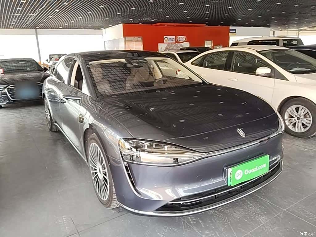 Stelato S9, 2025 4