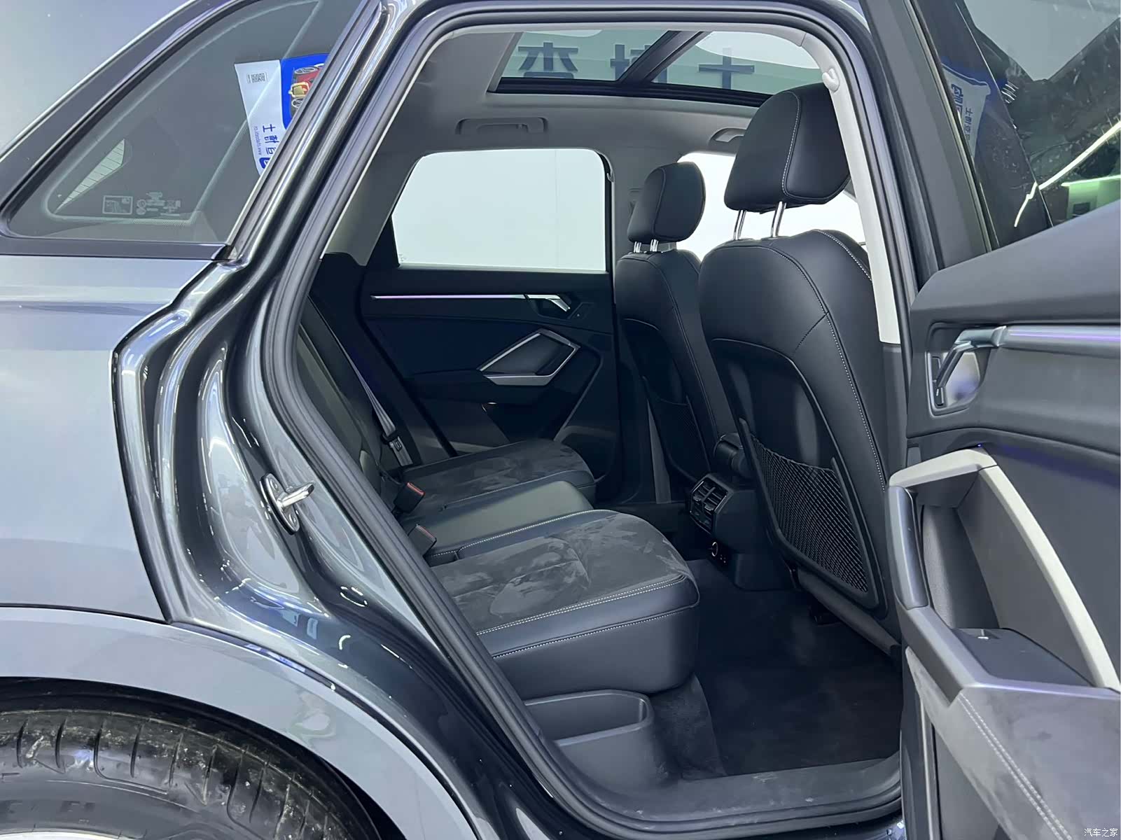 Audi Q3, 2023 10