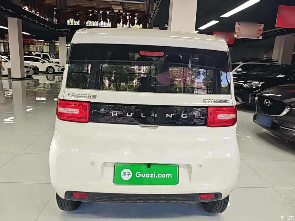 Wuling MINIEV, 2021 6