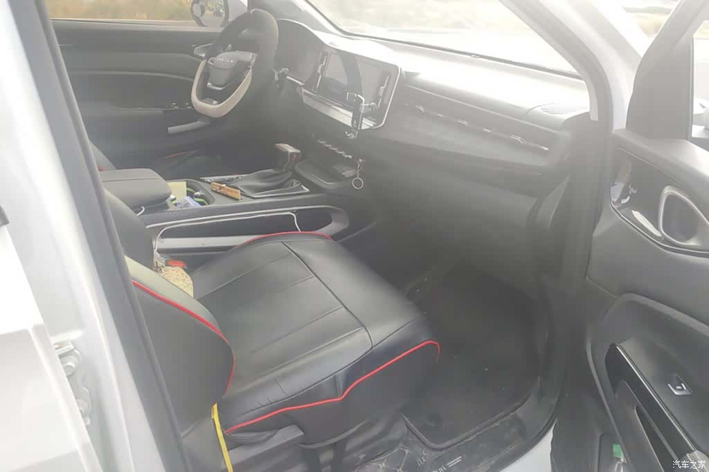Wuling RM-5, 2021 8