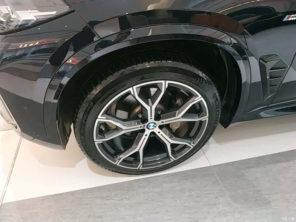 BMW X5, 2025 23