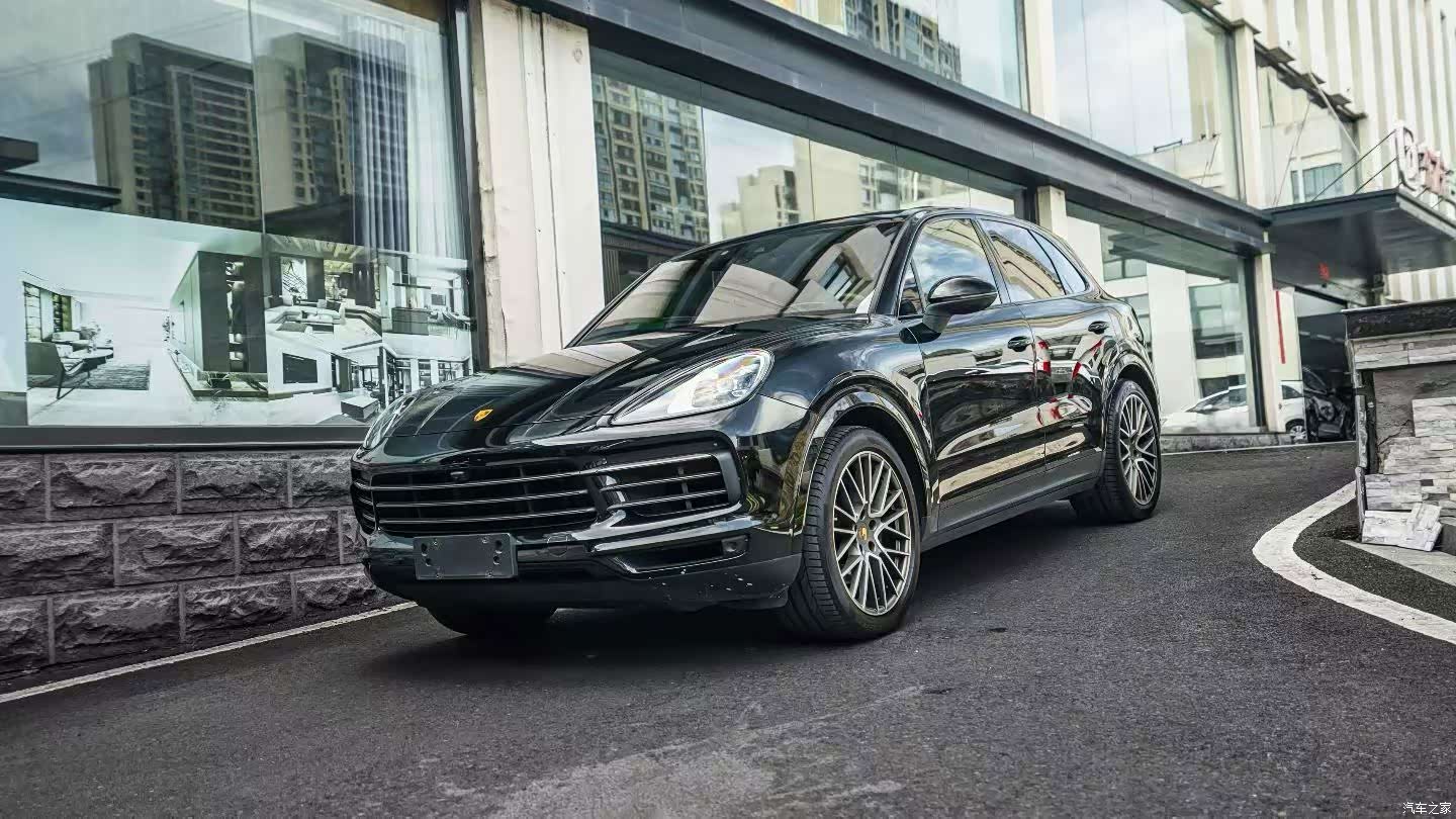 Porsche Cayenne, 2023 1