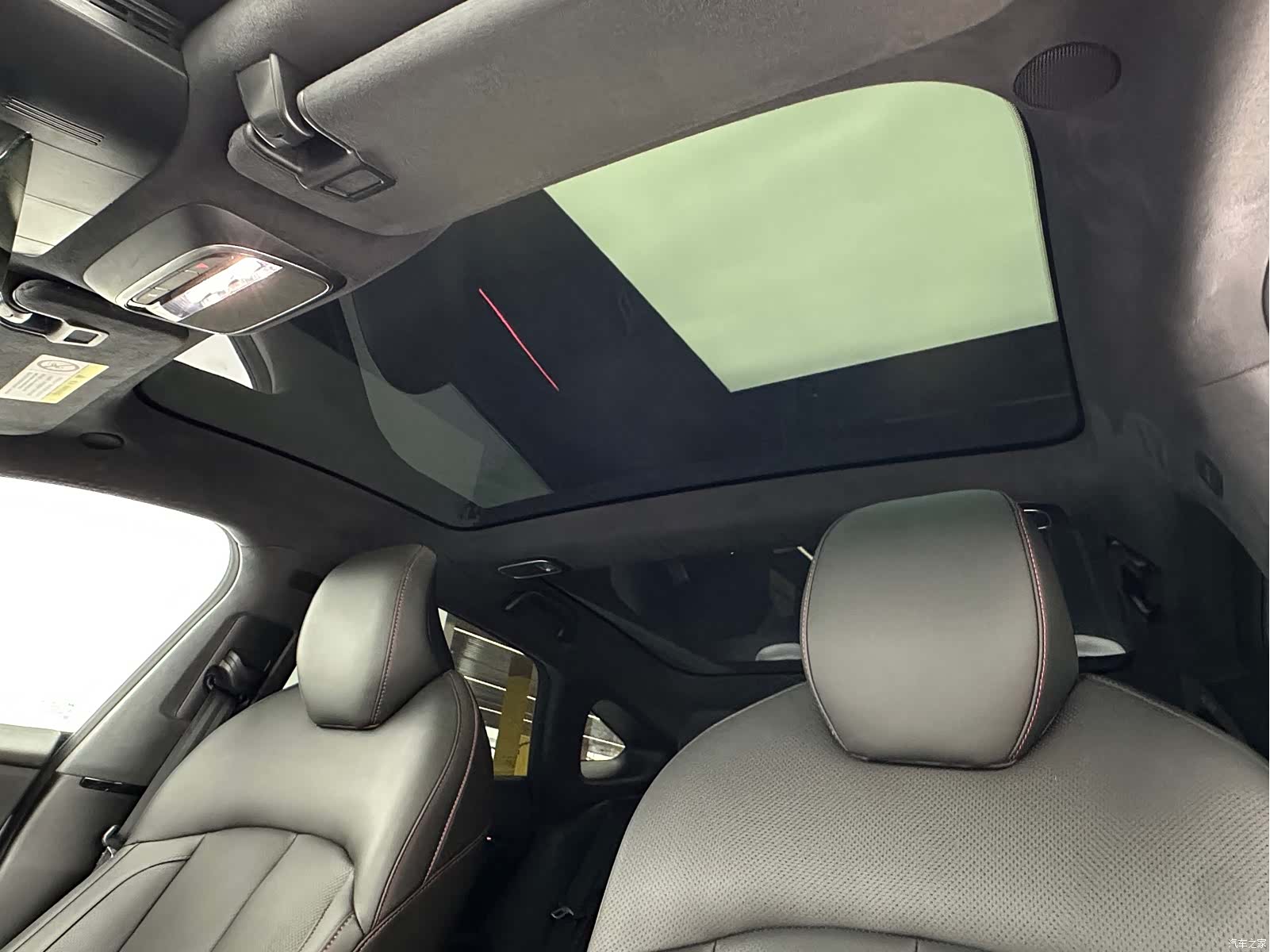 Xpeng P7, 2025 20