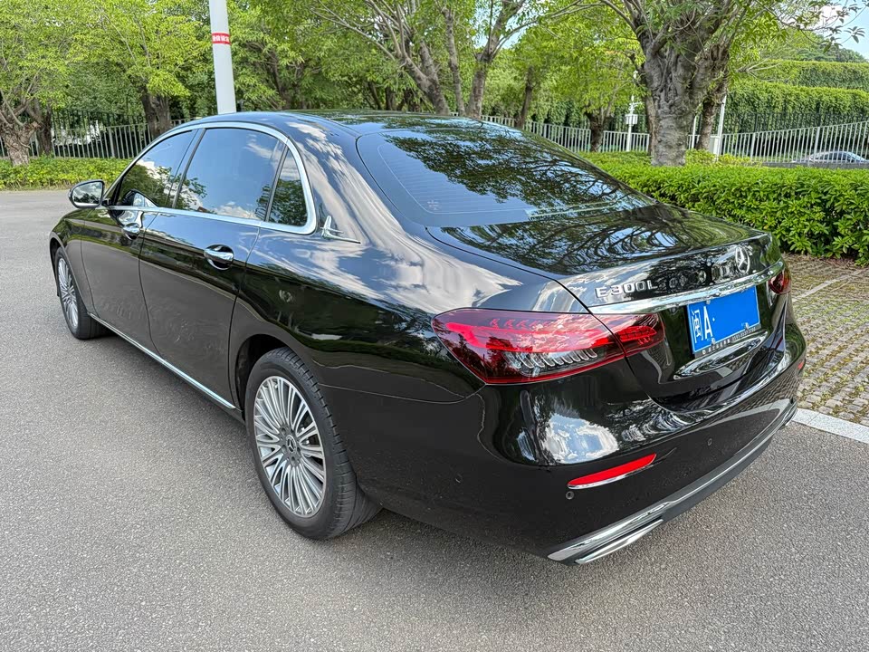 Mercedes-Benz E-class Mercedes-Benz E-class