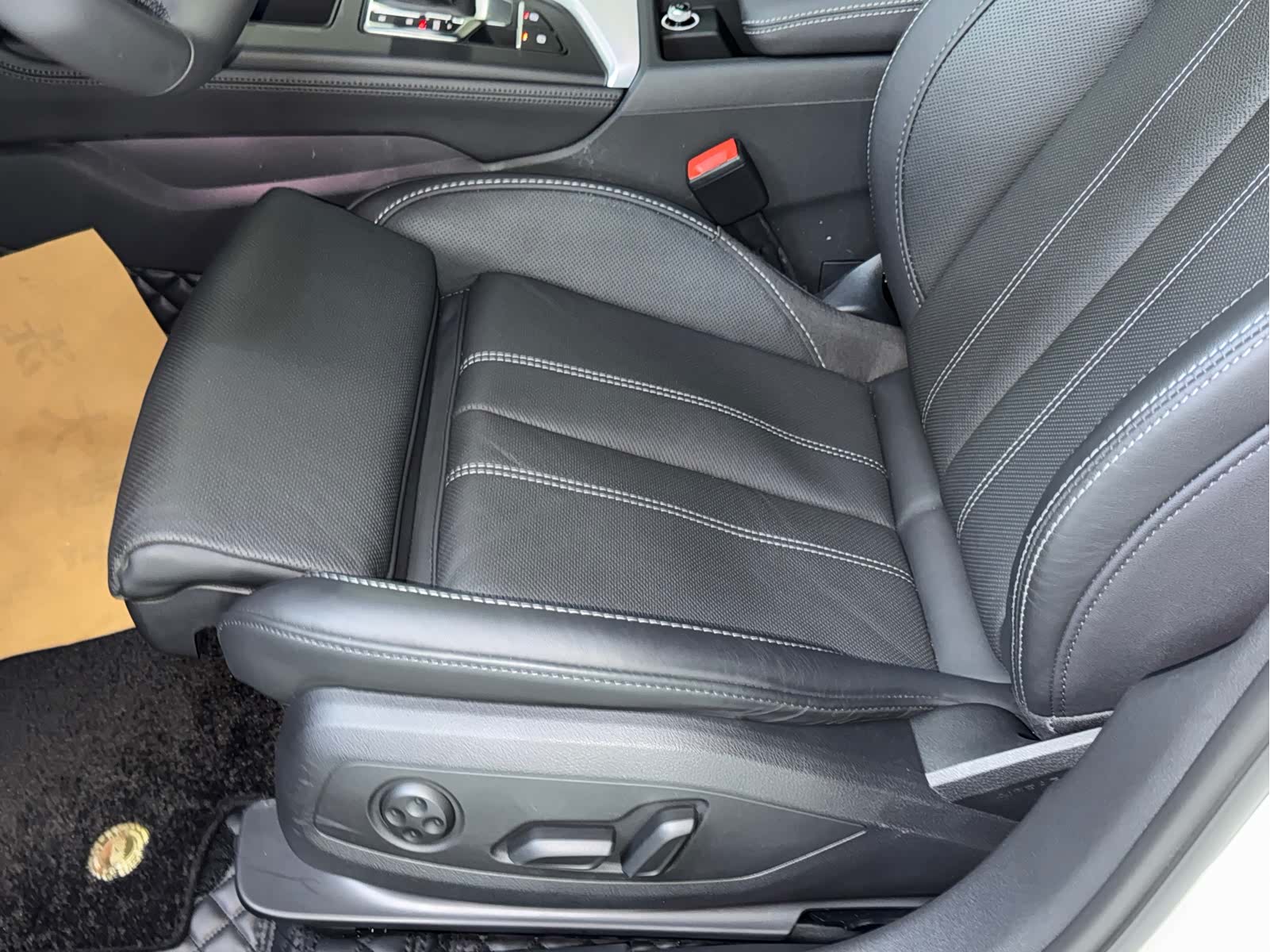 Audi A4L, 2023 27