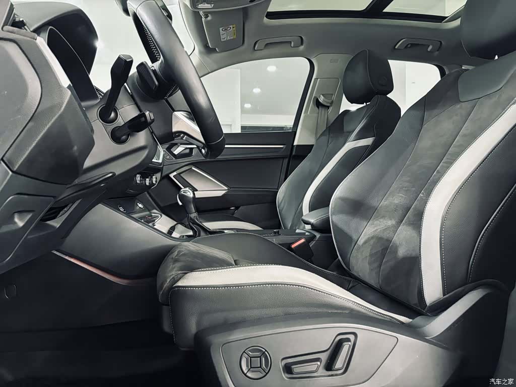 Audi Q3, 2021 18