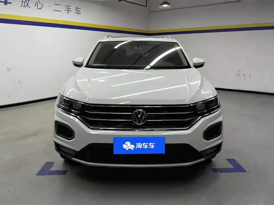 Volkswagen T-ROC exploring Songs