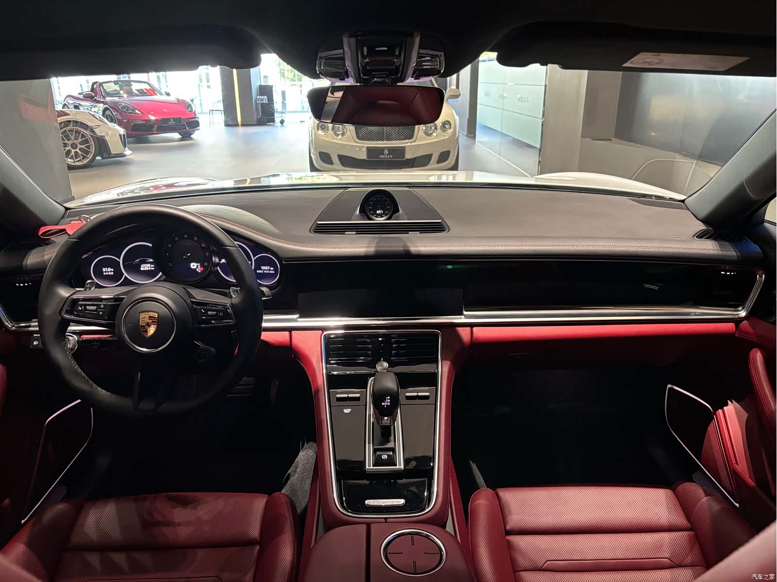 Porsche Panamera, 2022 12