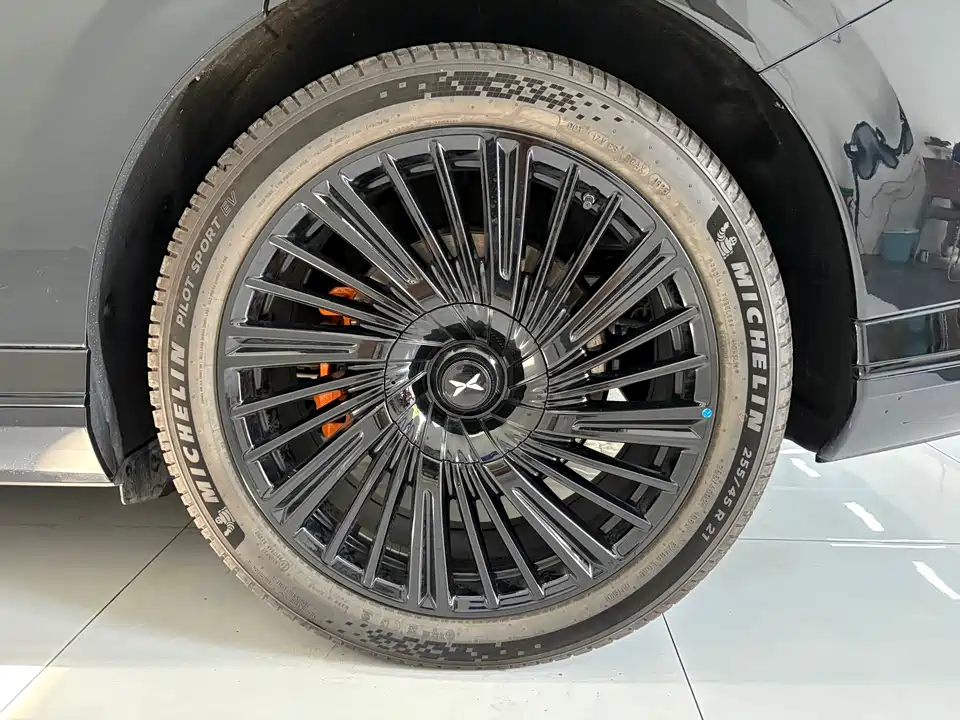 XPENG G9 XPENG G9