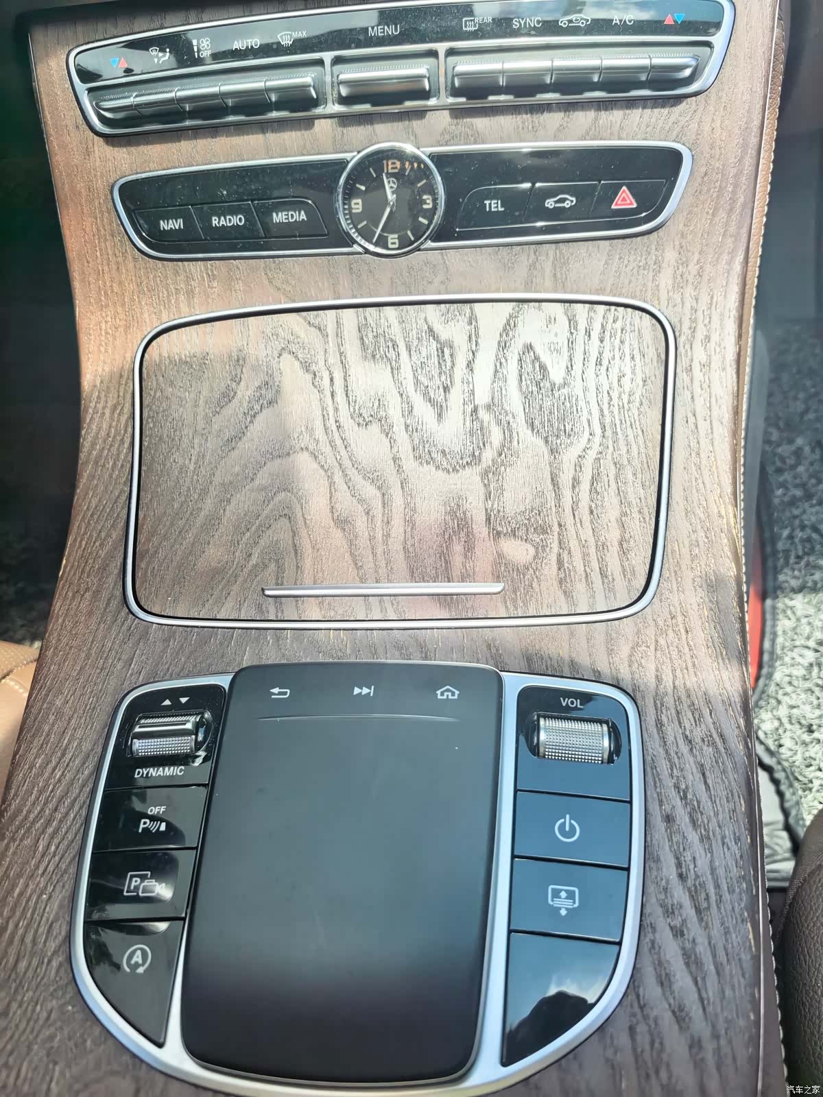 Mercedes-Benz E-Class, 2019 18