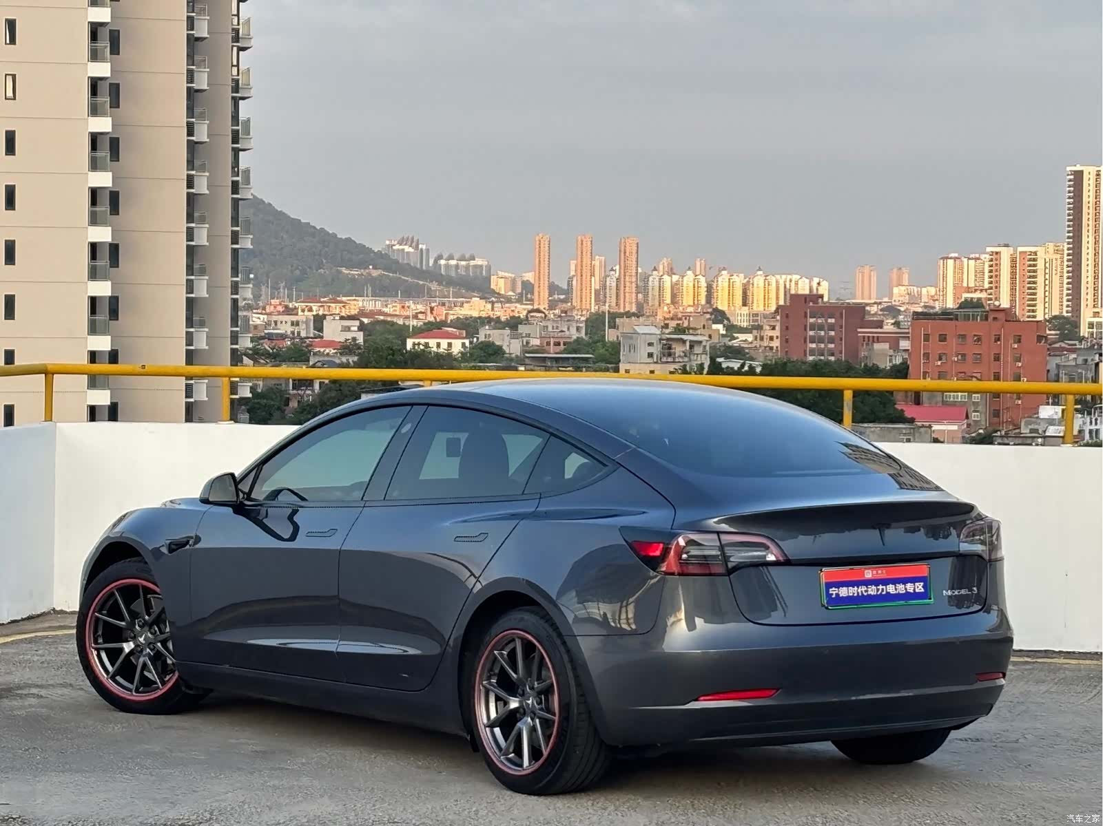 Tesla Model 3, 2023 12