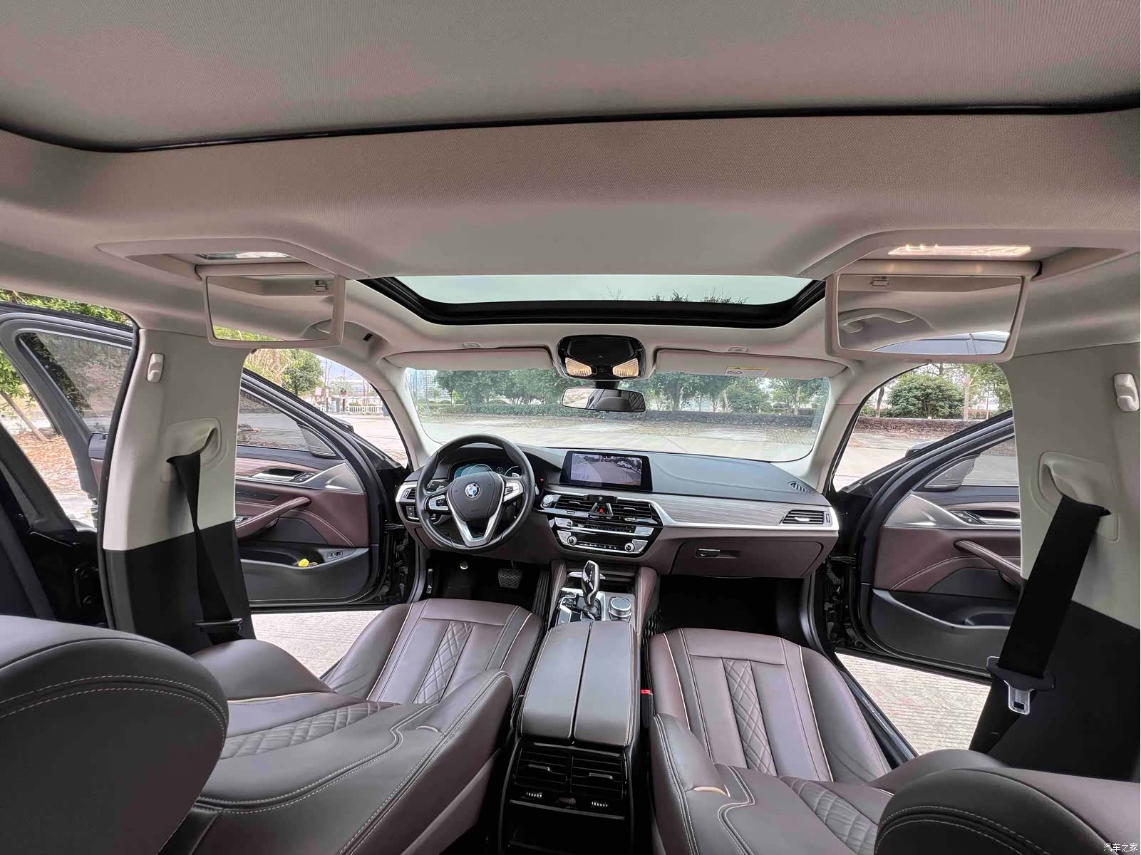 BMW 5 Series, 2019 9