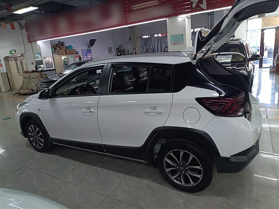 Toyota YARiS L Zhixuan