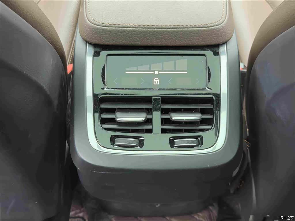 Volvo XC90, 2021 14