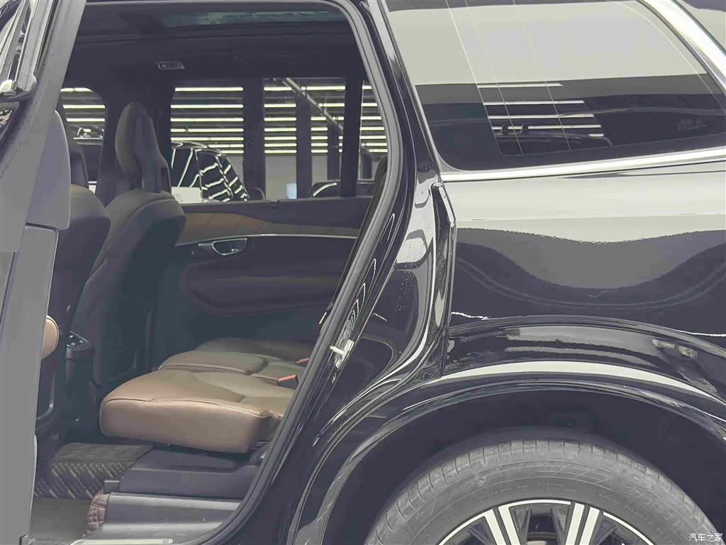 Volvo XC90, 2021 9