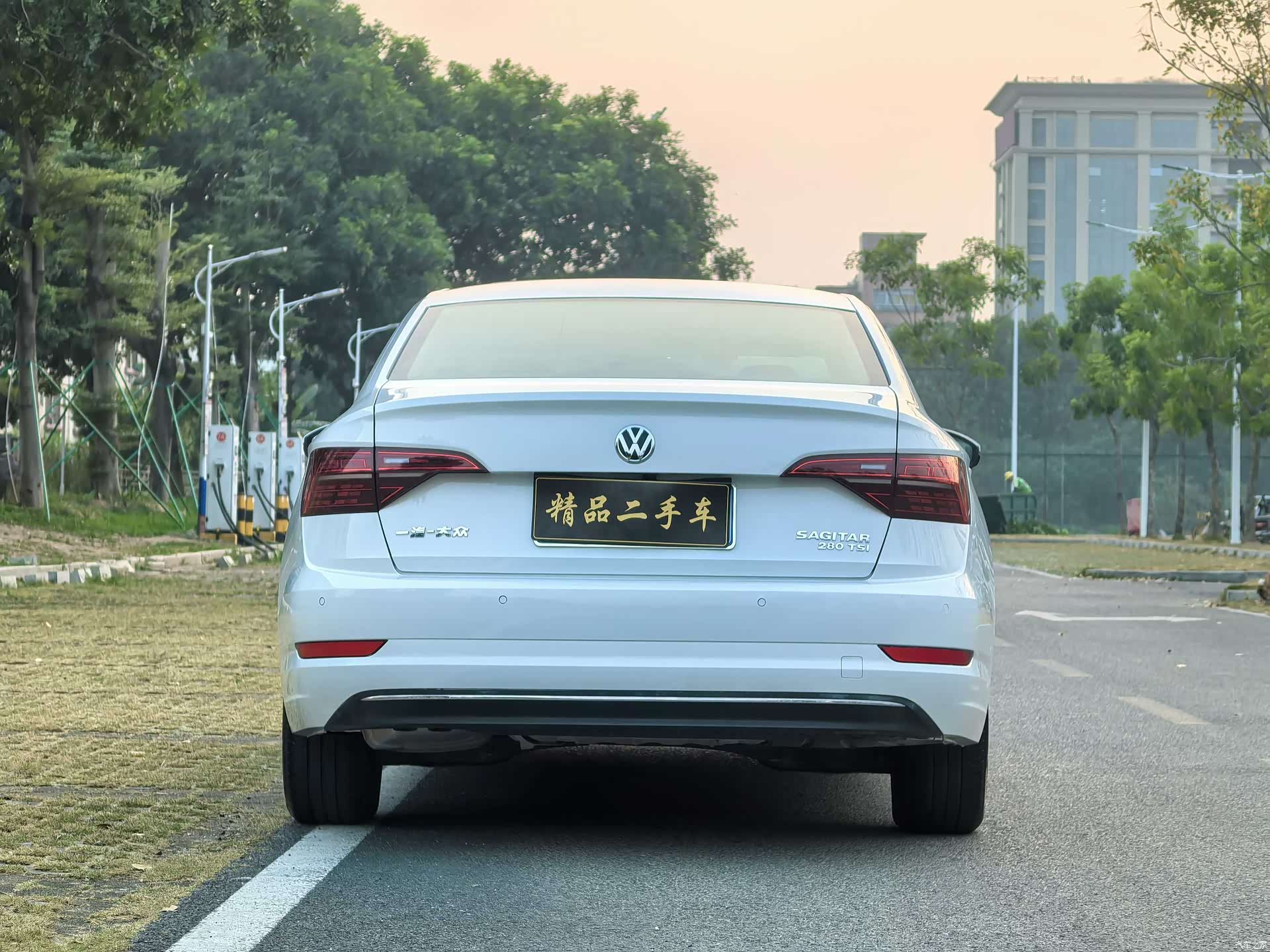 Volkswagen Sagitar, 2019 все фото
