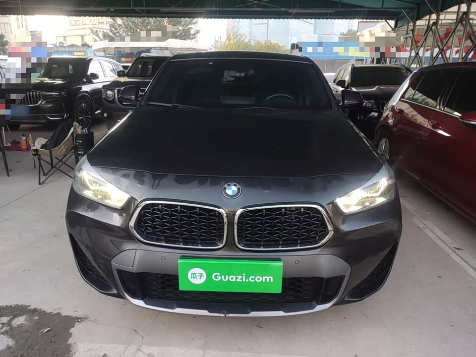 BMW X2
