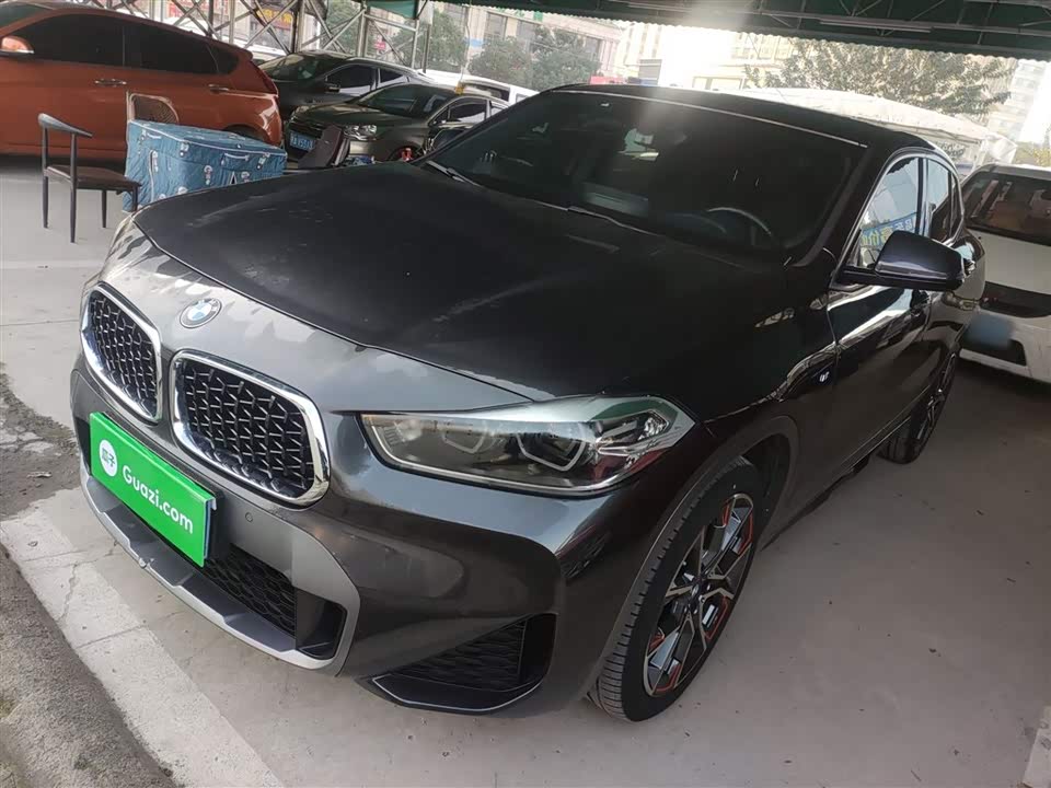 BMW X2