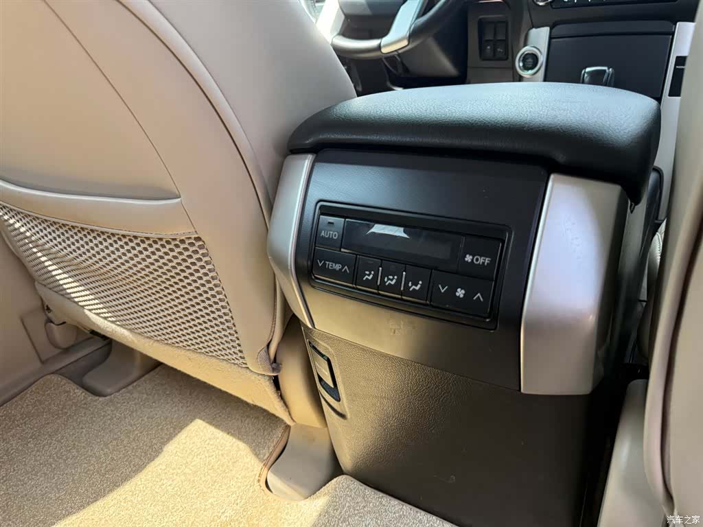 Toyota Prado, 2013 24