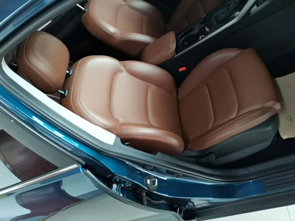 Geely X6, 2022 25