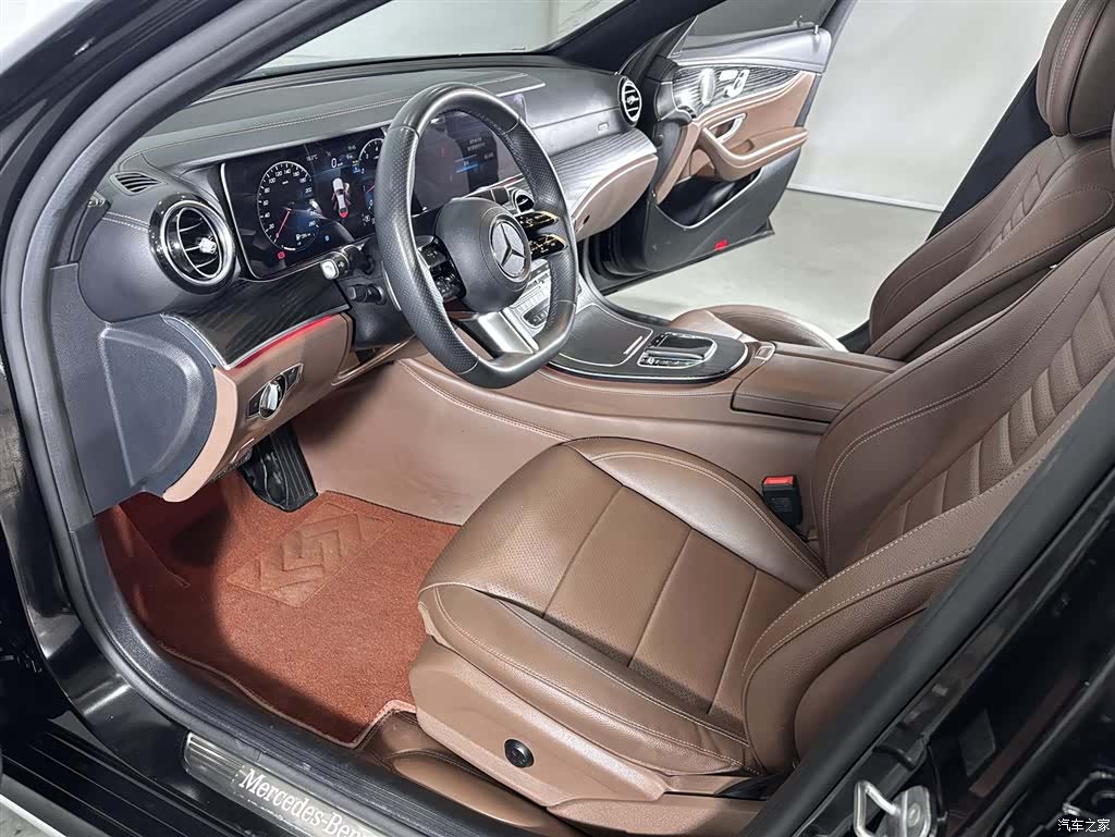 Mercedes-Benz E-Class, 2023 15