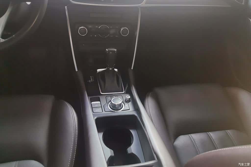 Mazda CX-4, 2016 16