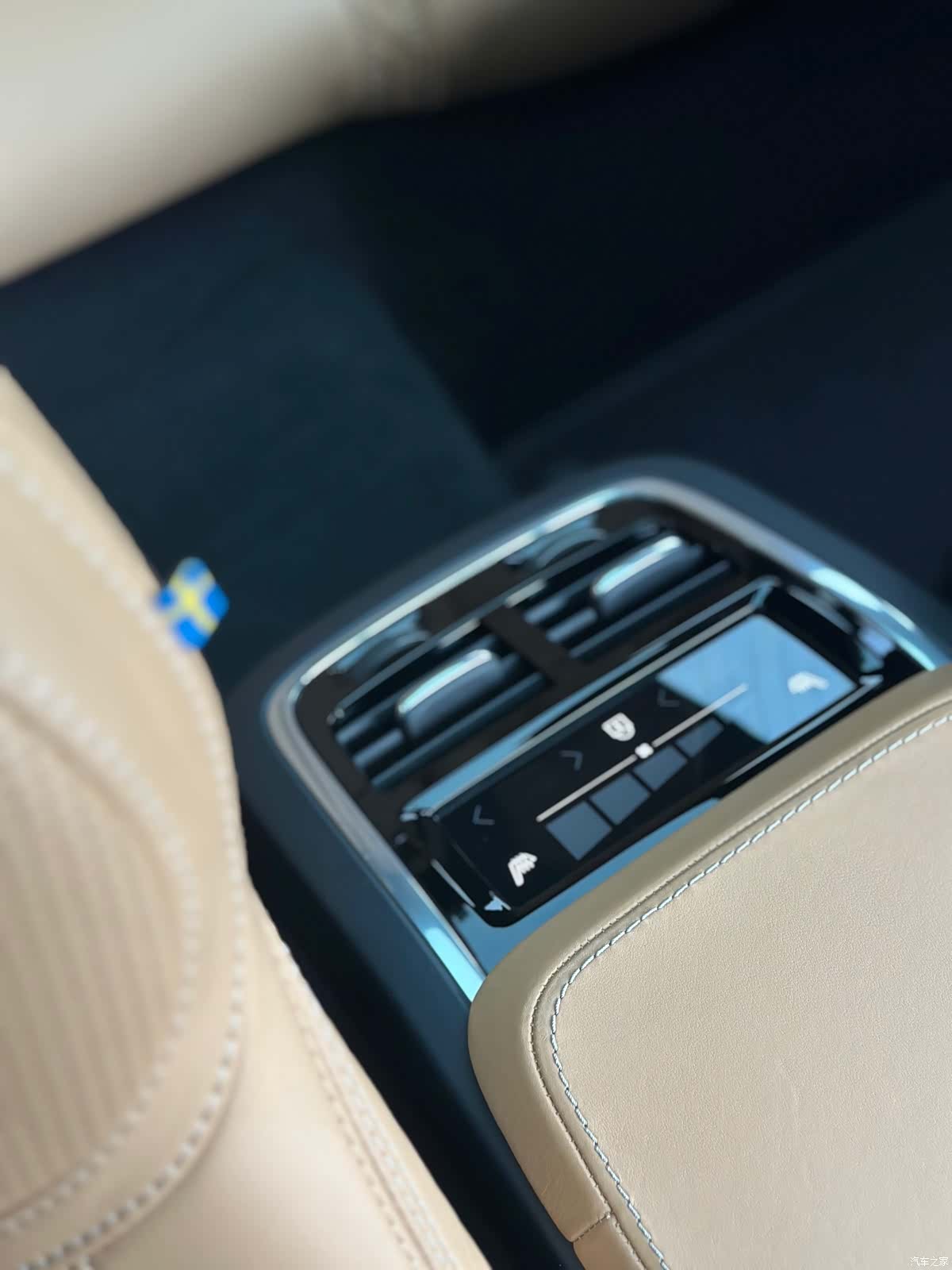 Volvo V90, 2017 17