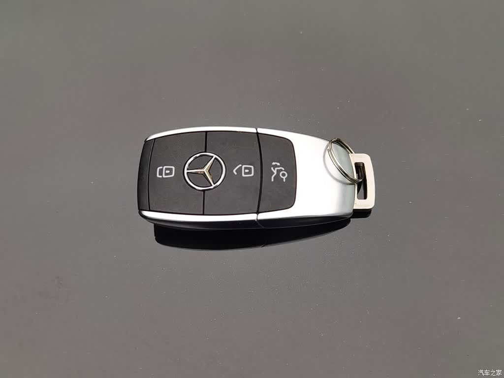 Mercedes-Benz GLB, 2022 19