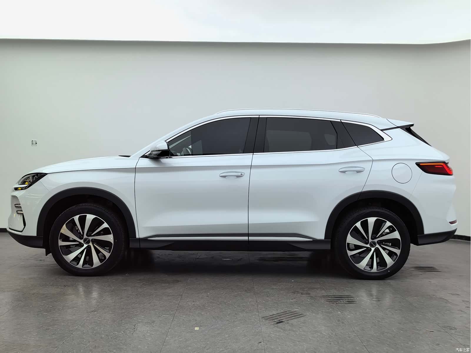 BYD Song, 2024 10