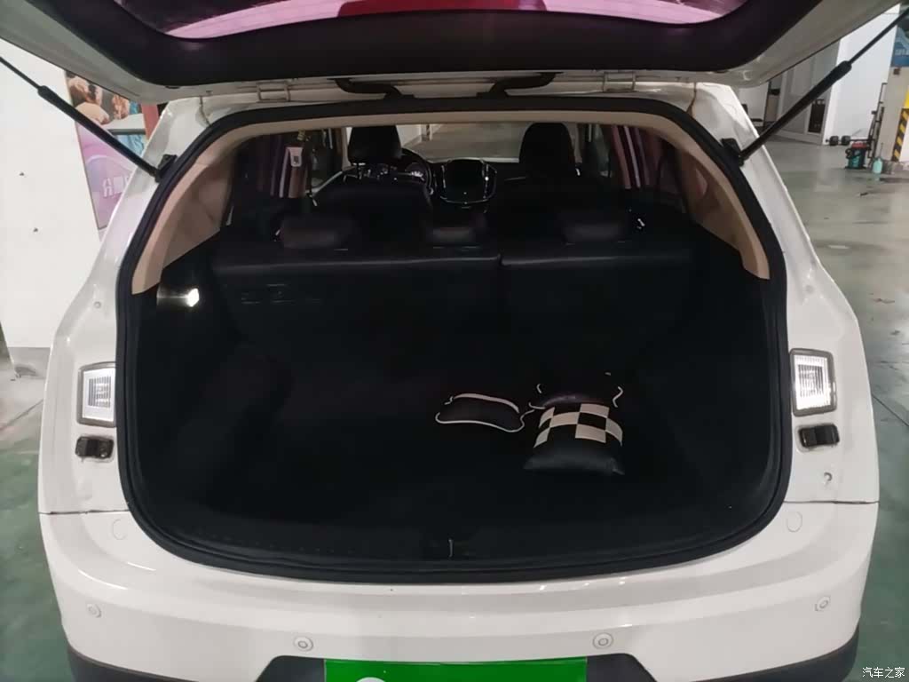 Wuling 560, 2016 19