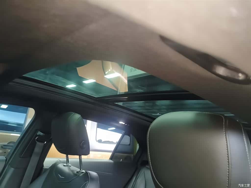 Cadillac XT4, 2021 18