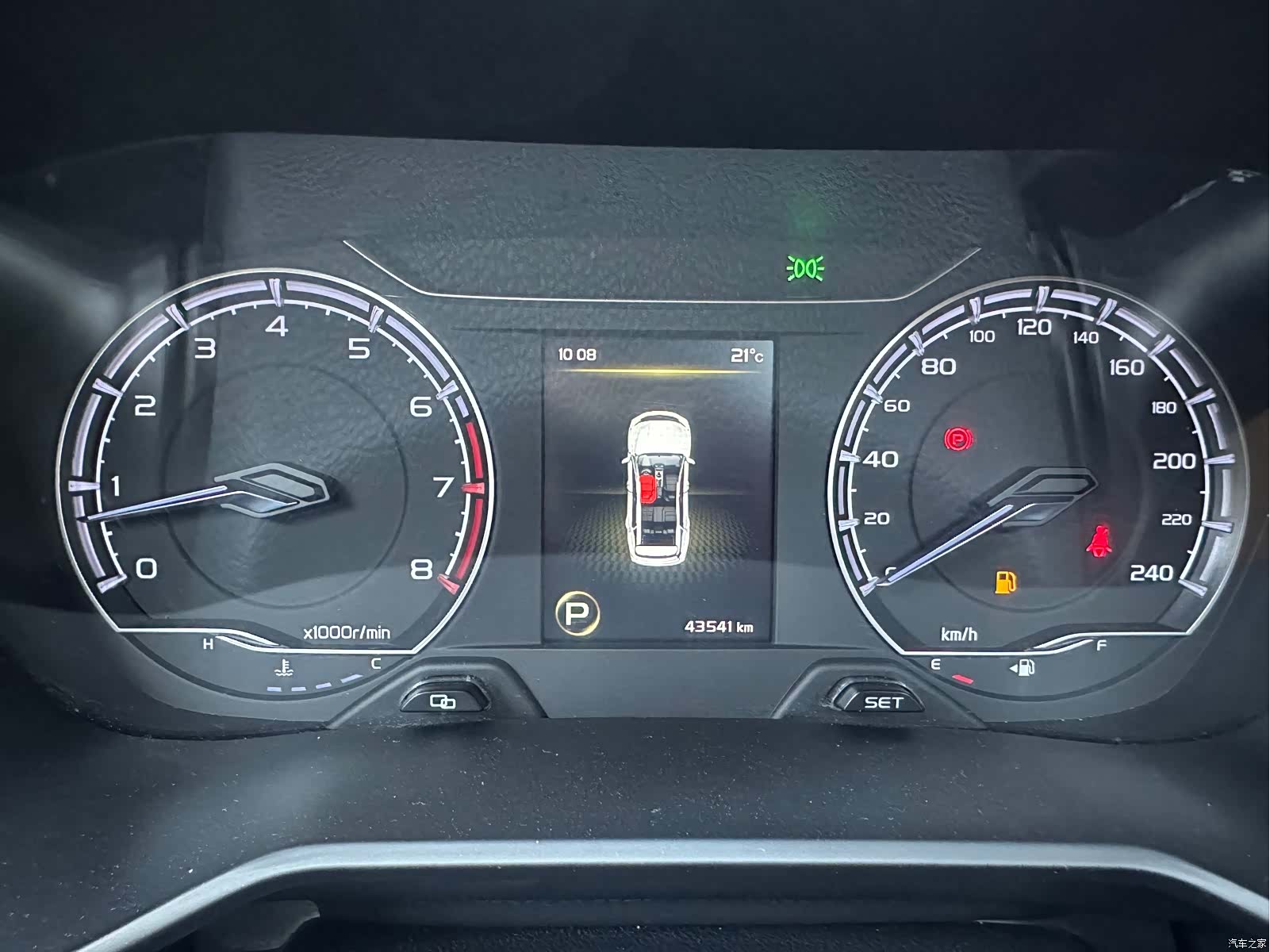 Geely X6, 2023 12