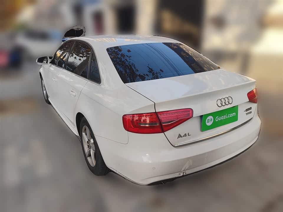 Audi A4L