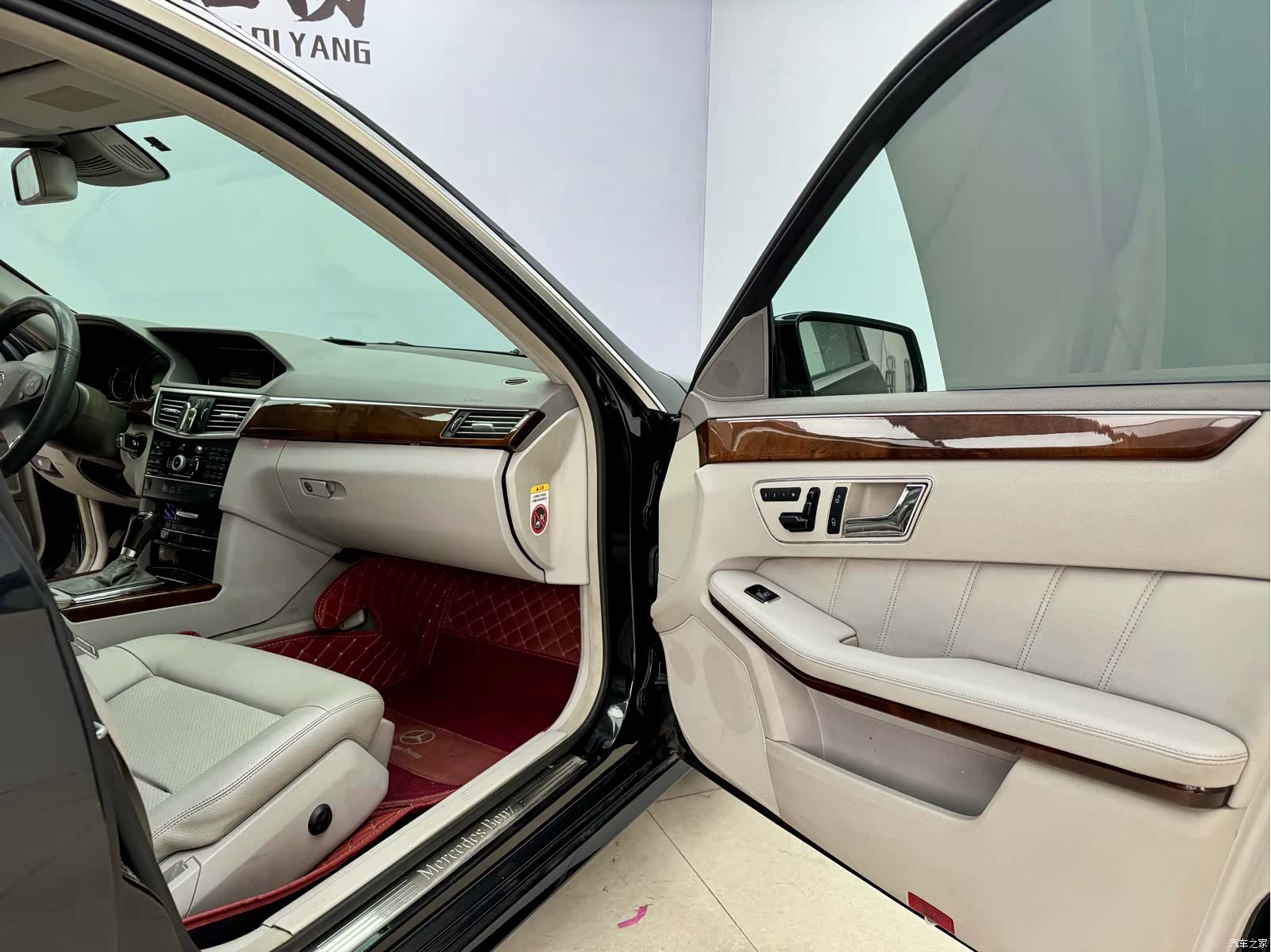 Mercedes-Benz E-Class, 2011 13