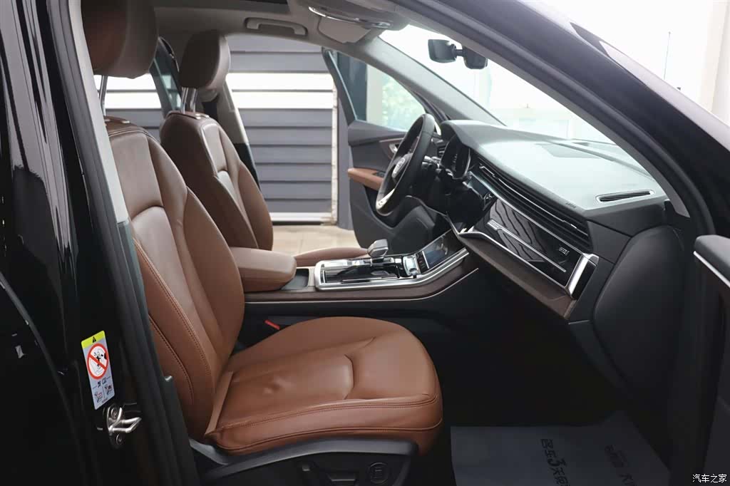 Audi Q7, 2021 25