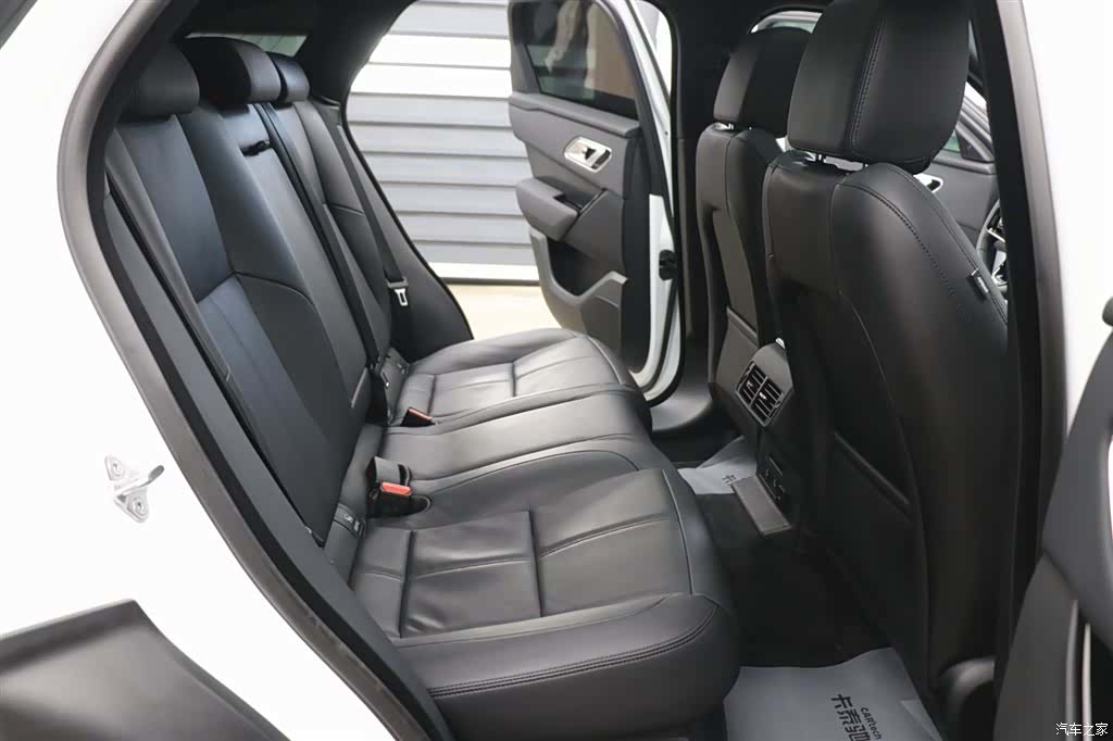 Land Rover Range Rover, 2024 23