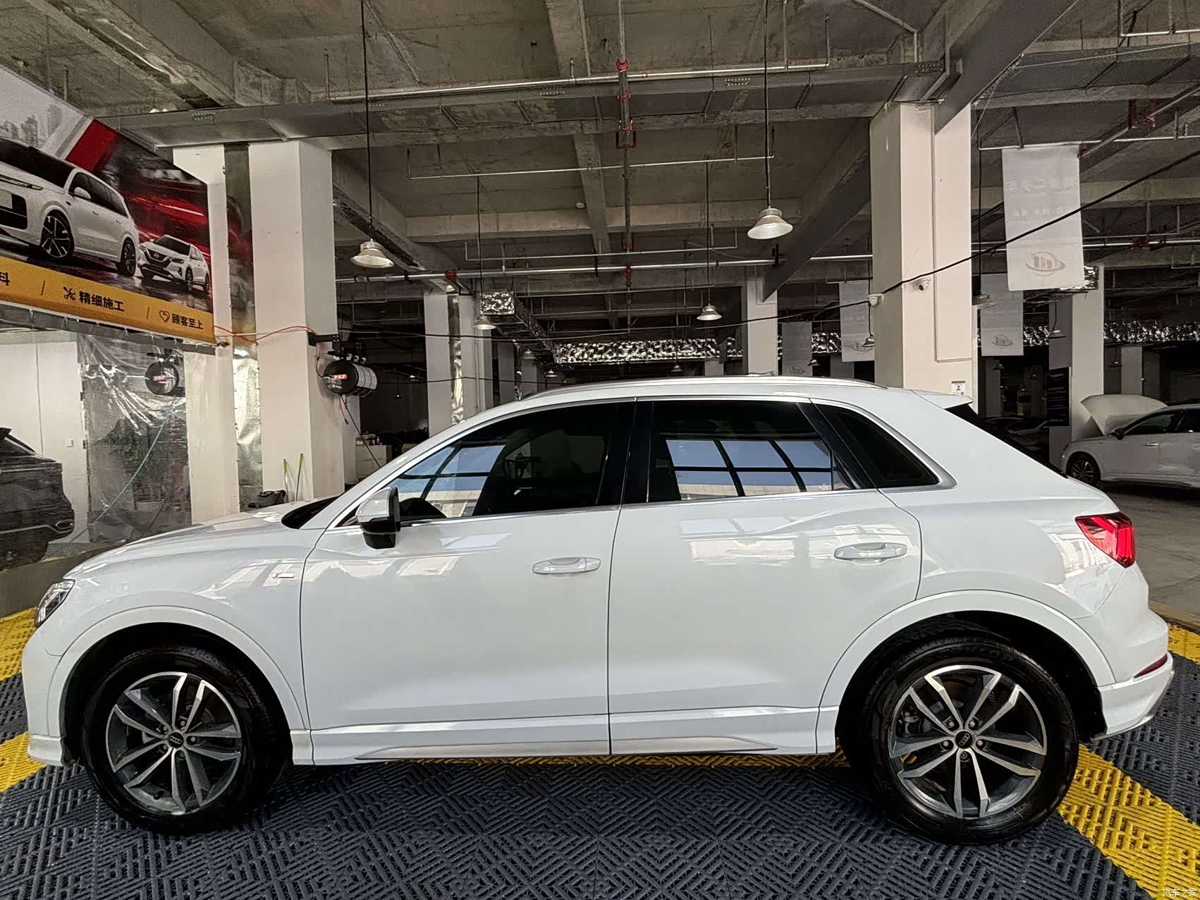 Audi Q3, 2023 9