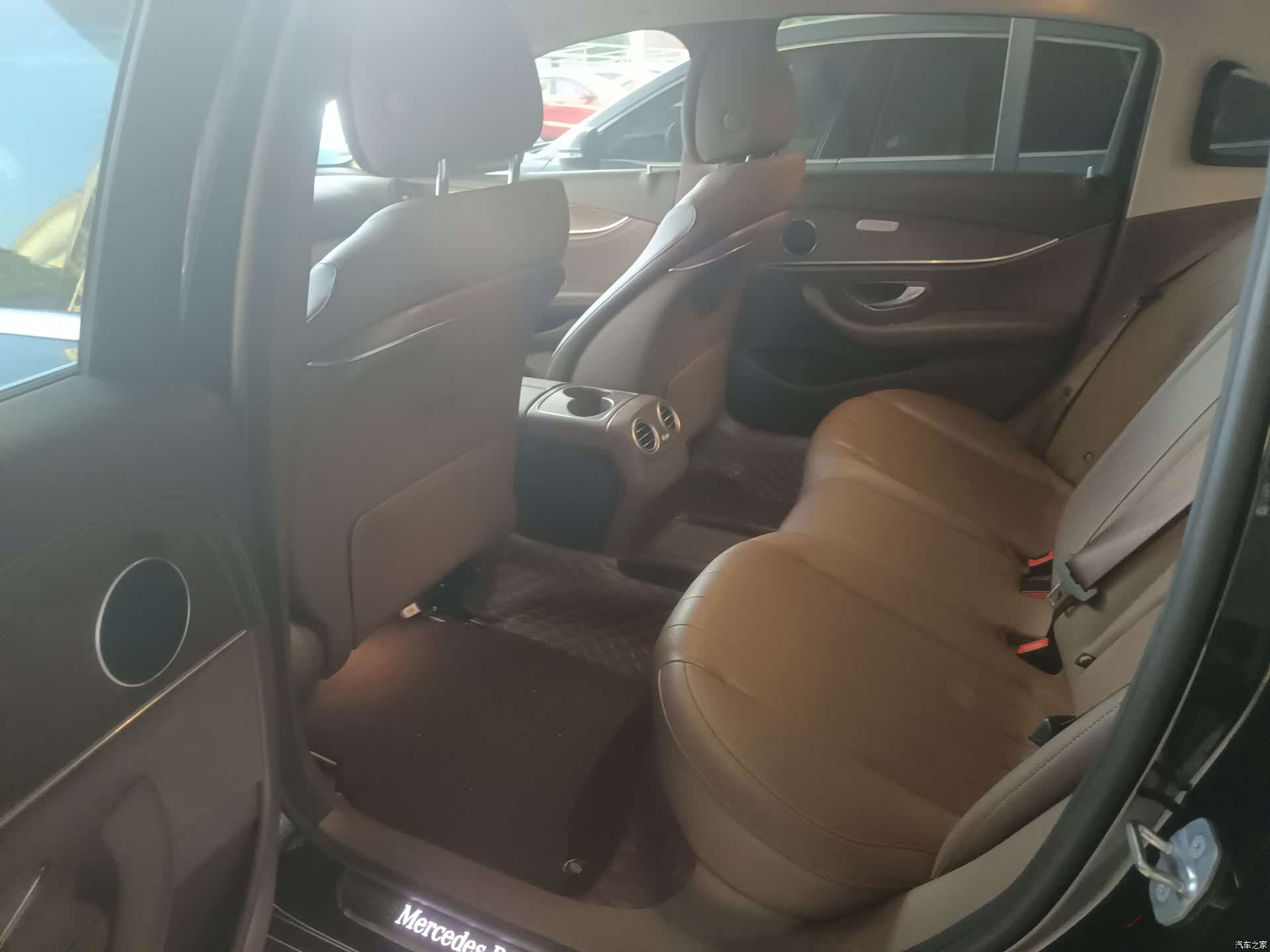 Mercedes-Benz E-Class, 2020 9
