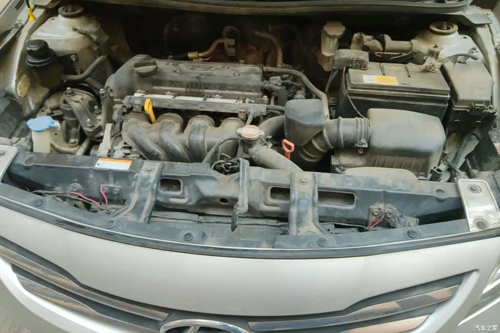 Hyundai GLX, 2014 10
