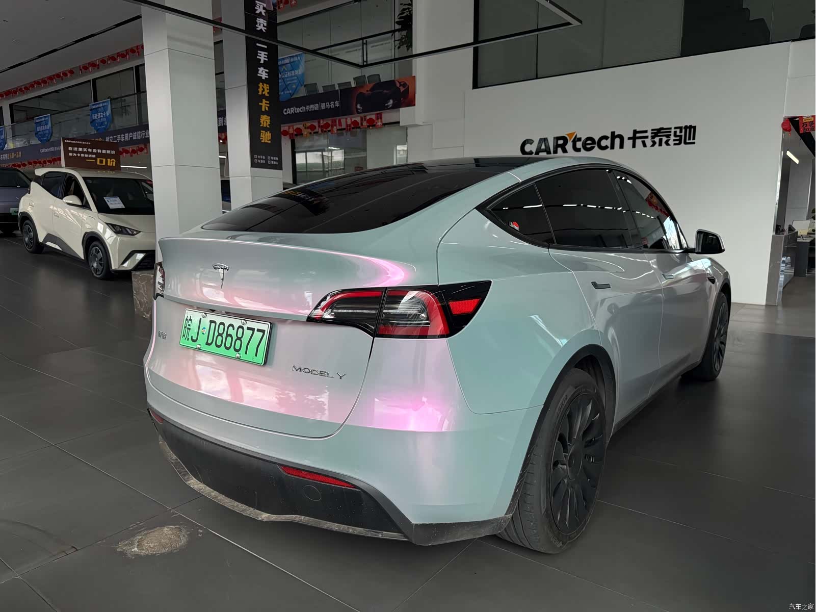 Tesla Model Y, 2022 4