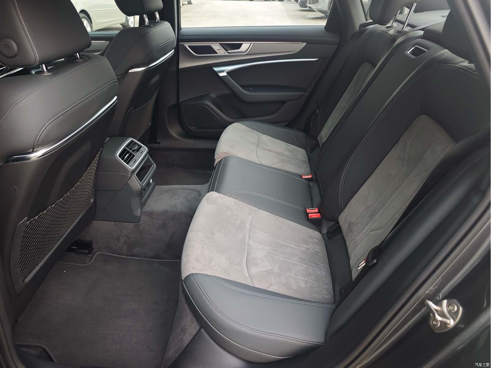 Audi A6L, 2023 8