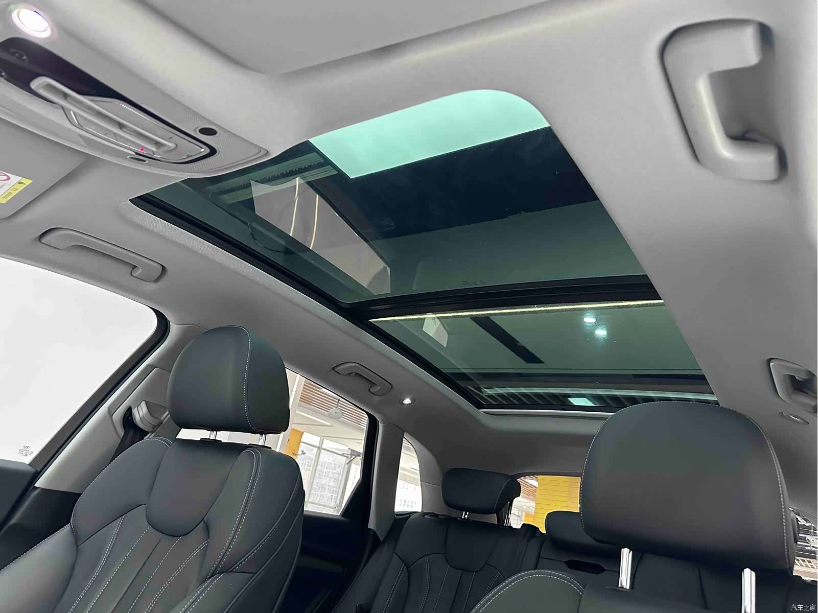 Audi Q5L, 2022 9