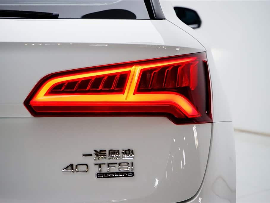 Audi Q5L Audi Q5L