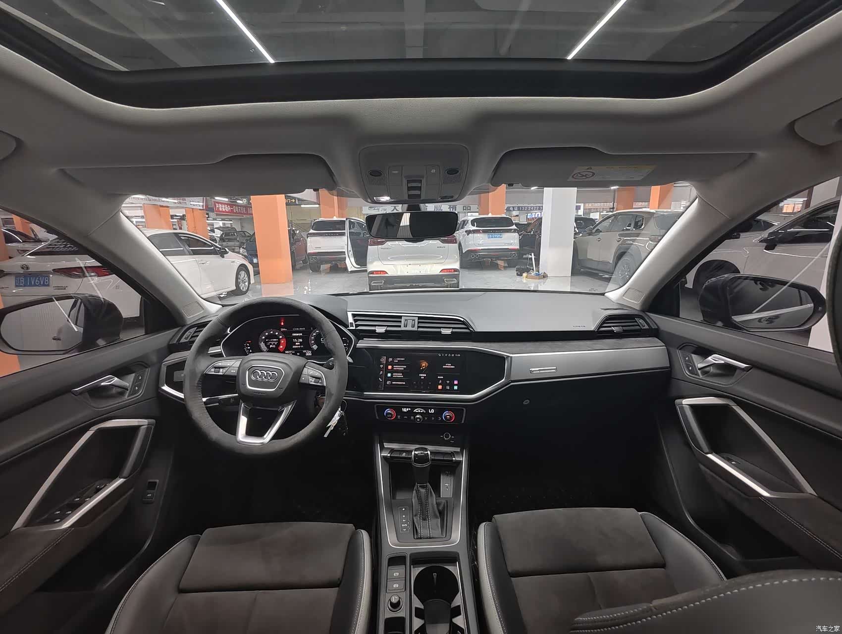 Audi Q3, 2022 21