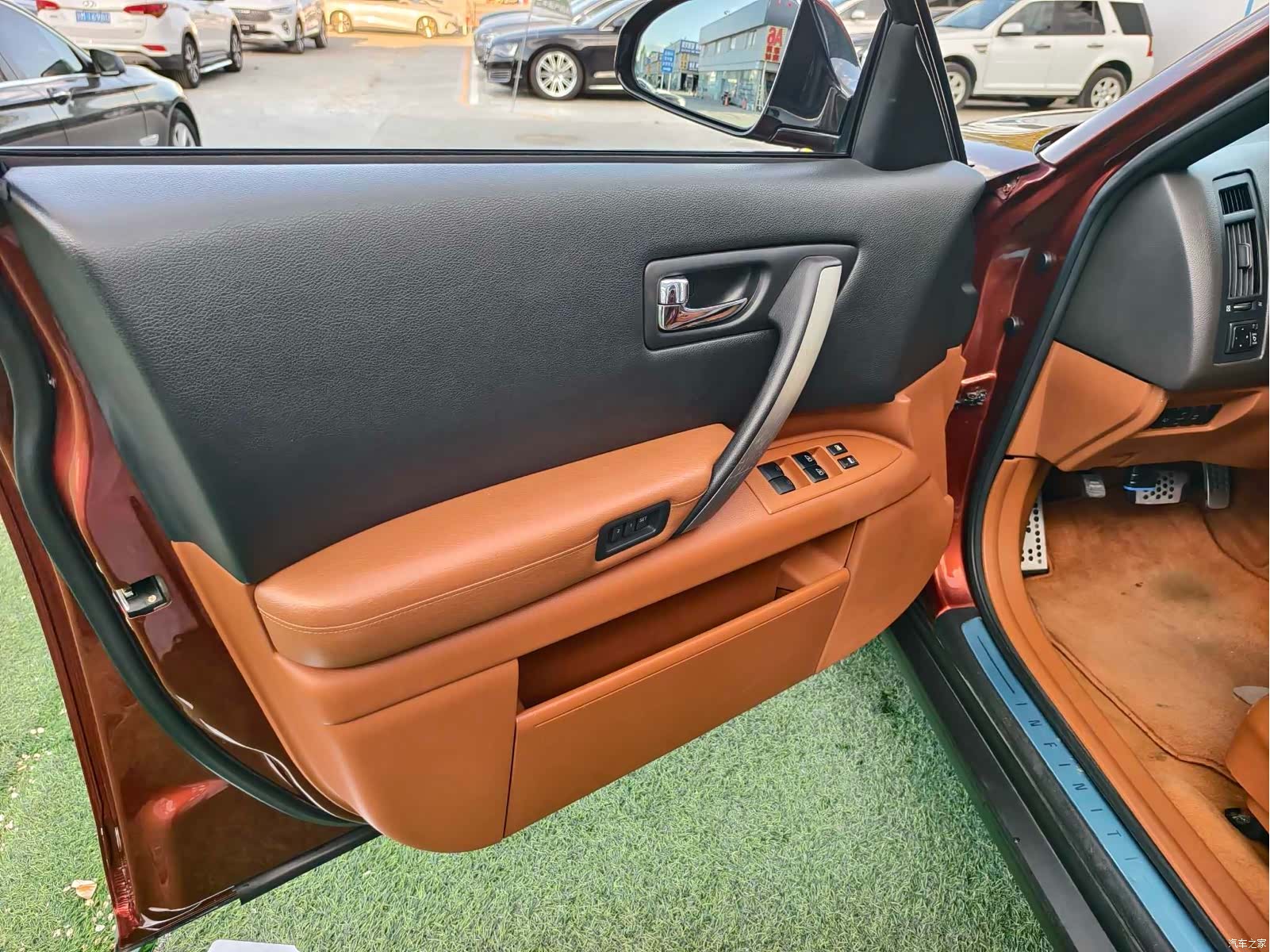 Infiniti FX45, 2007 7