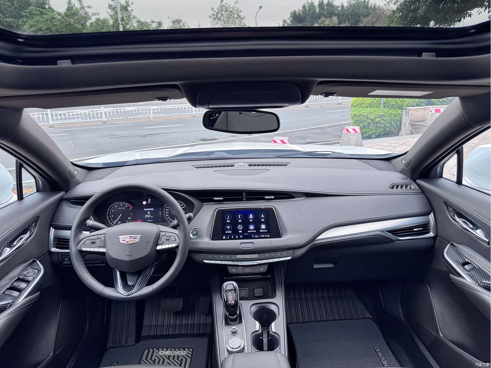 Cadillac XT4, 2020 8