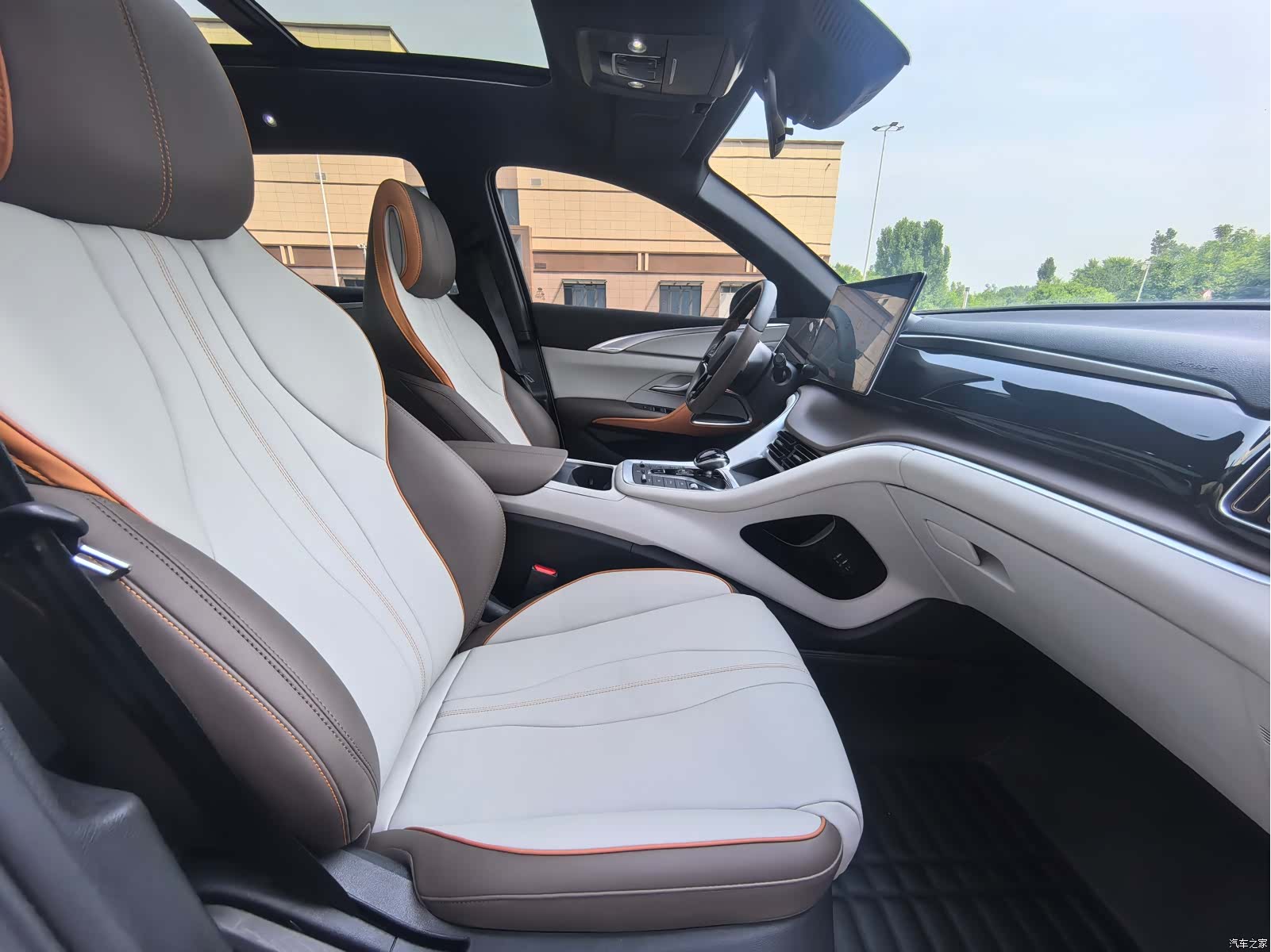 BYD Song, 2022 15