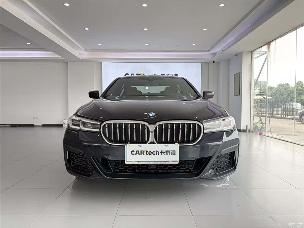 BMW 5 Series, 2022 3