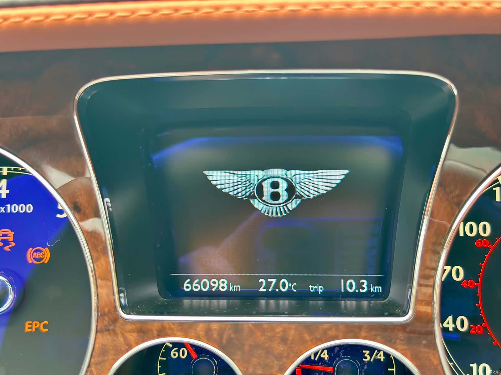 Bentley Flying Spur, 2012 22