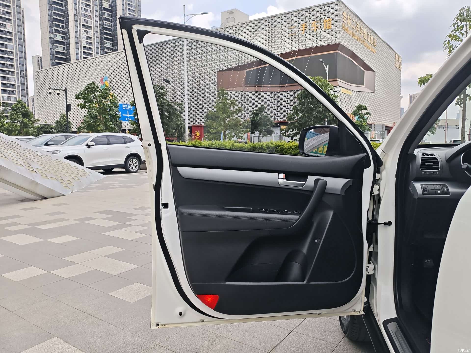 Kia 7, 2013 12